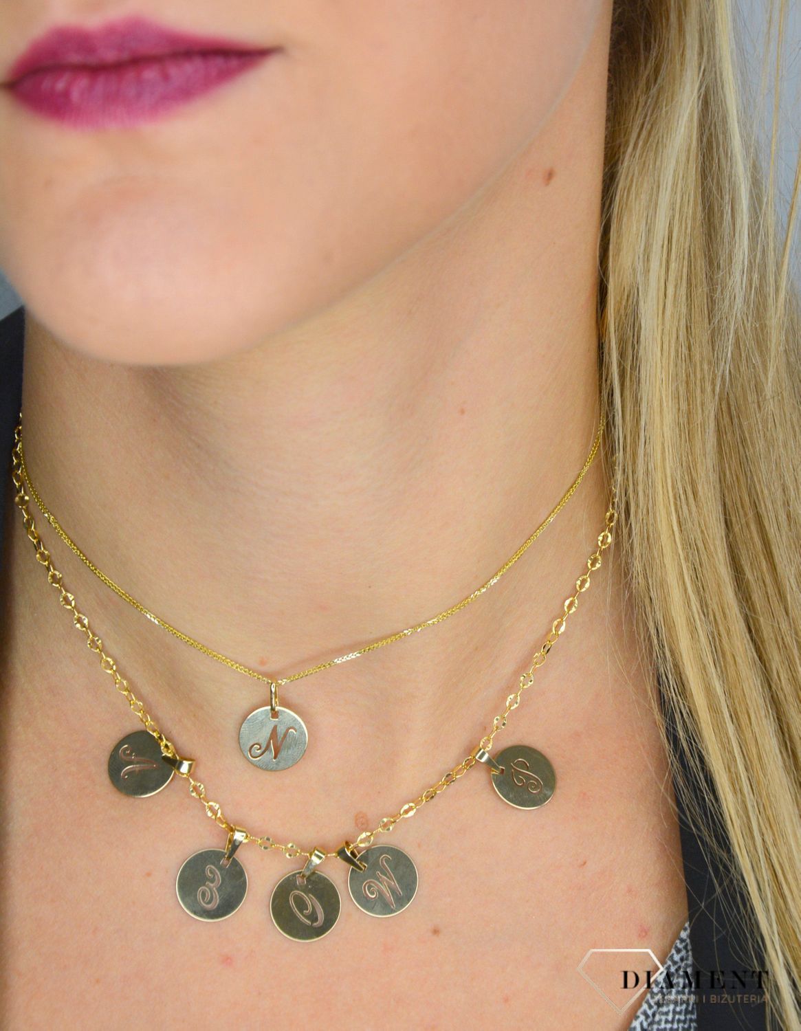 Zawieszka okrągła z wyciętą literką P ZA 4978P.jpg